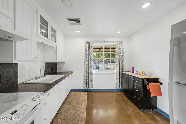 3646 N 21ST Avenue, Phoenix, AZ 85015