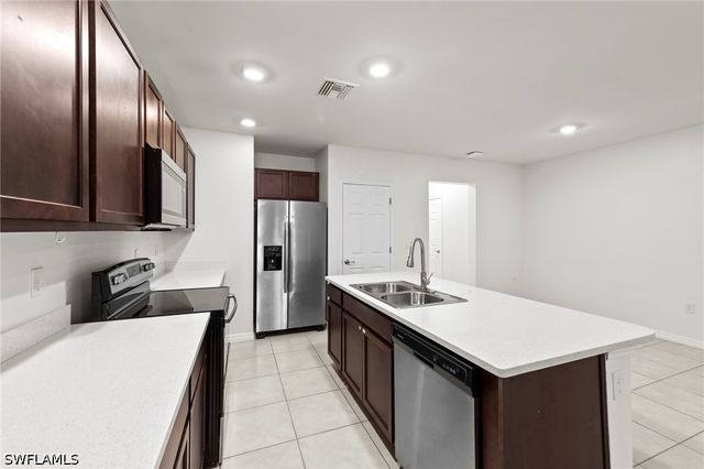 15381 Wildflower CIR, Naples, FL 34119