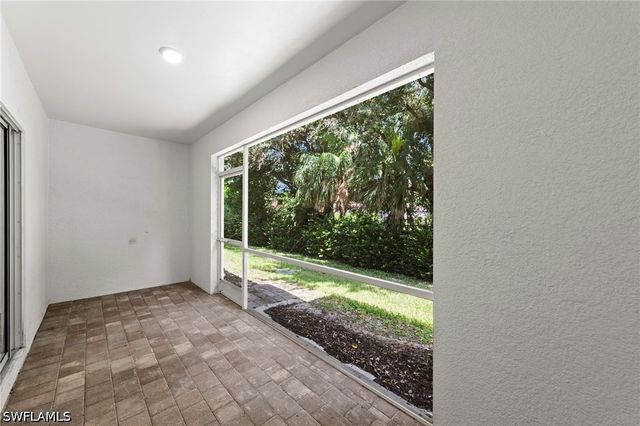 15381 Wildflower CIR, Naples, FL 34119