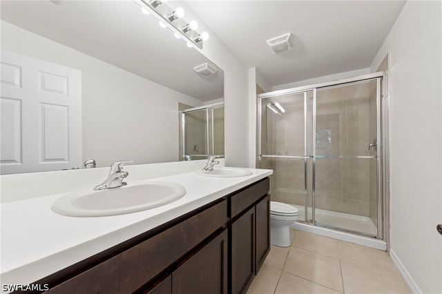 15381 Wildflower CIR, Naples, FL 34119