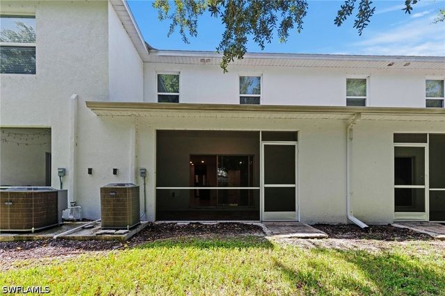 15381 Wildflower CIR, Naples, FL 34119
