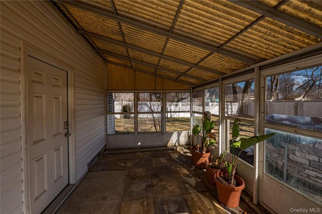 57 Rockland Avenue, West Babylon, NY 11704