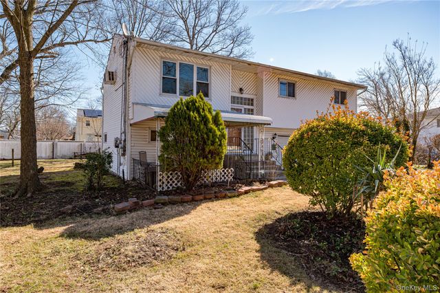 57 Rockland Avenue, West Babylon, NY 11704