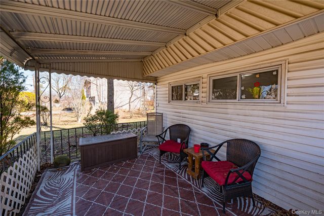 57 Rockland Avenue, West Babylon, NY 11704