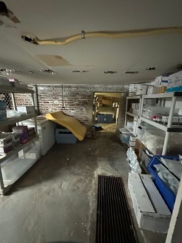 70 Beacon B, Somerville, MA 02143