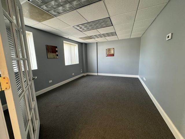 189 Poplar Place 6, North Aurora, IL 60542