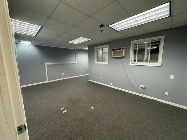 189 Poplar Place 6, North Aurora, IL 60542