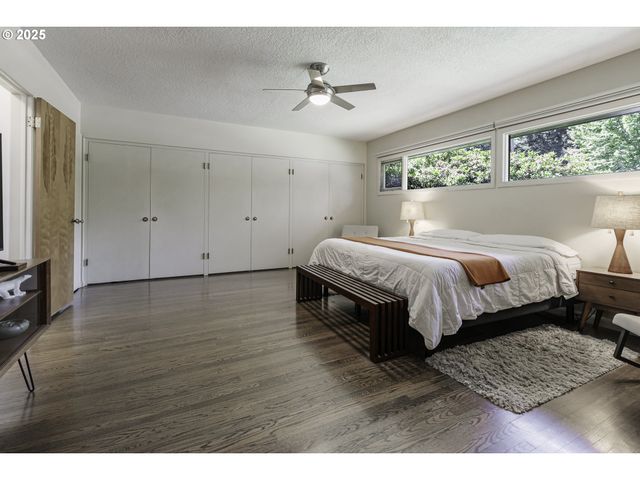 4204 Ne MAYWOOD Pl, Portland, OR 97220