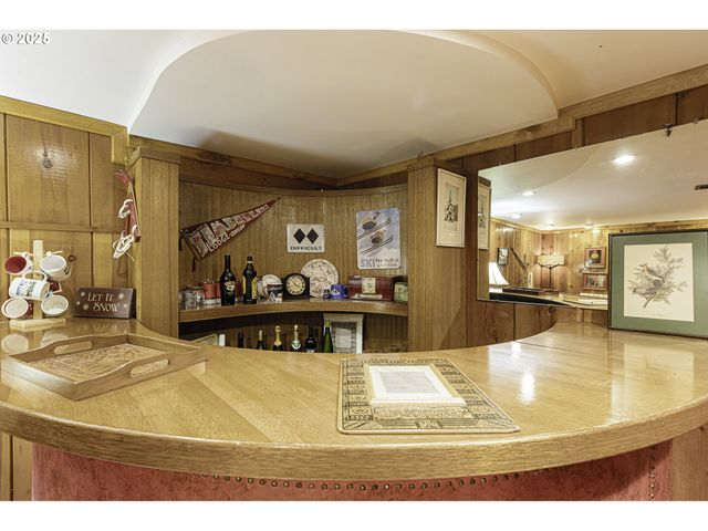 4204 Ne MAYWOOD Pl, Portland, OR 97220