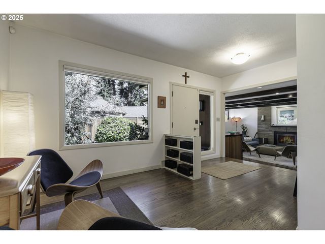 4204 Ne MAYWOOD Pl, Portland, OR 97220