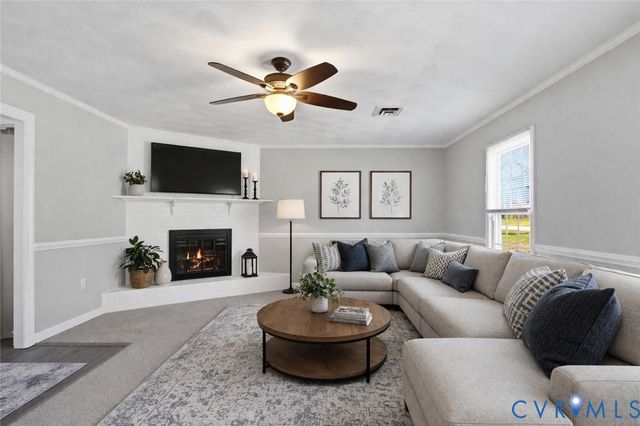 7419 Sandlewood Dr, North Chesterfield, VA 23235