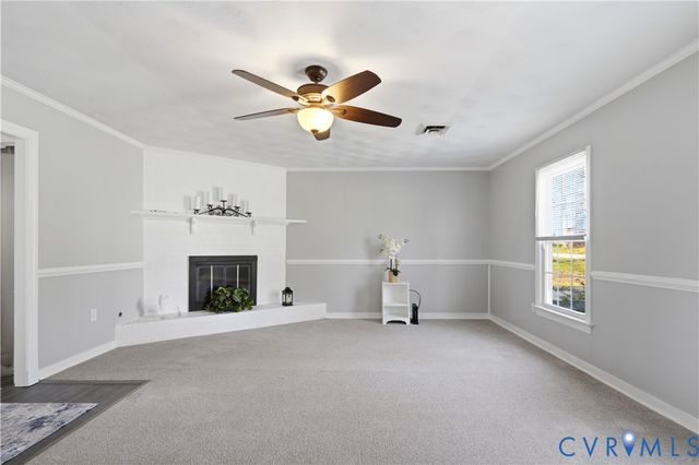 7419 Sandlewood Dr, North Chesterfield, VA 23235