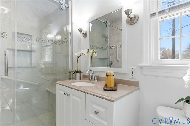 7419 Sandlewood Dr, North Chesterfield, VA 23235