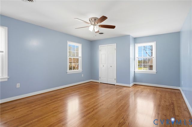 7419 Sandlewood Dr, North Chesterfield, VA 23235