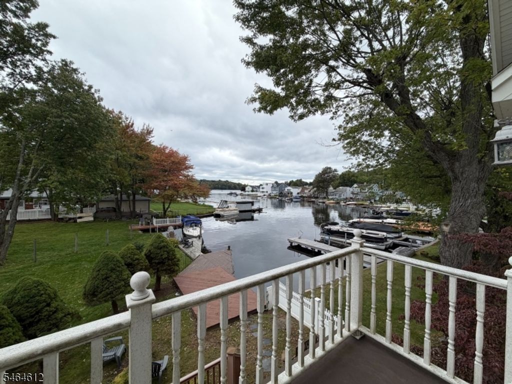 5 Benedict Dr, Jefferson Twp., NJ 07849 — photo 2