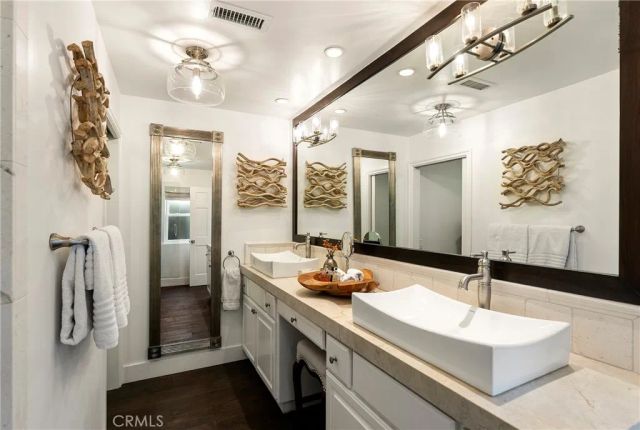 130 W Avenida San Antonio, San Clemente, CA 92672