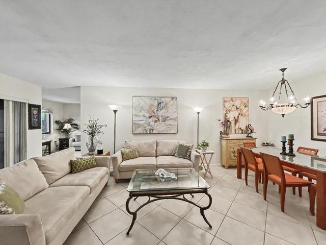 4838 Esedra Court 307, Lake Worth, FL 33467