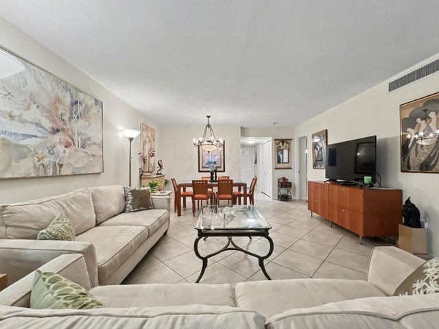 4838 Esedra Court 307, Lake Worth, FL 33467