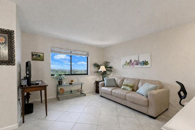 4838 Esedra Court 307, Lake Worth, FL 33467