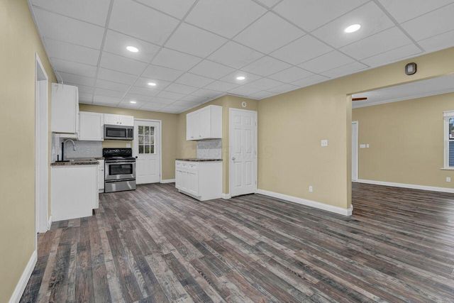 61 Rosebud Avenue, Newark, OH 43055