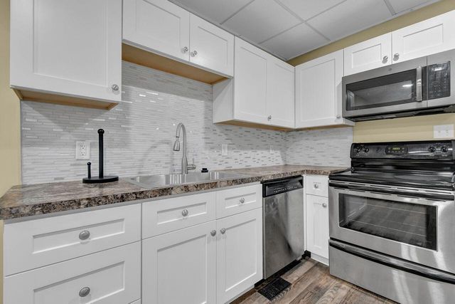 61 Rosebud Avenue, Newark, OH 43055