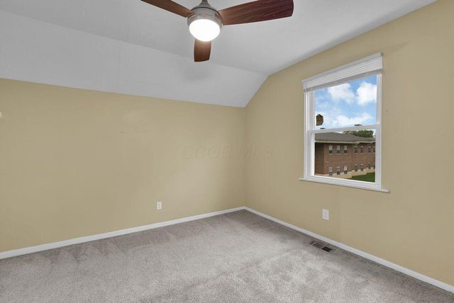 61 Rosebud Avenue, Newark, OH 43055