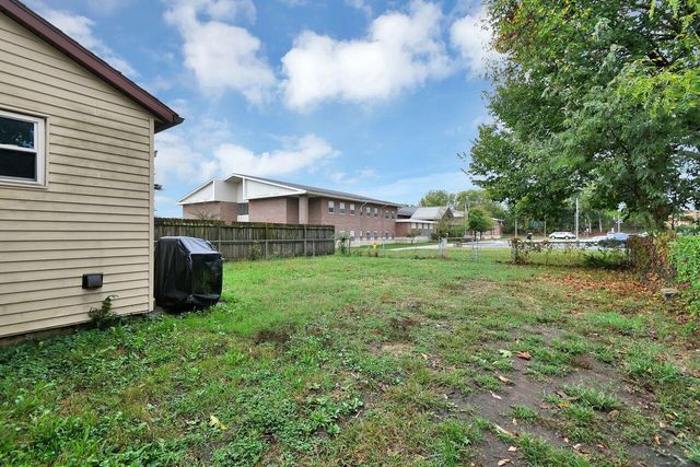 61 Rosebud Avenue, Newark, OH 43055