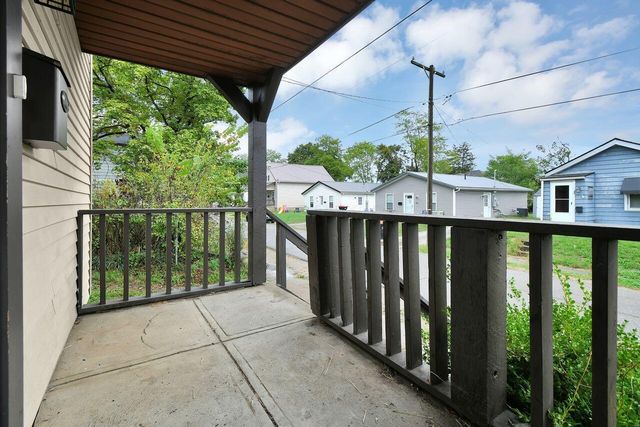 61 Rosebud Avenue, Newark, OH 43055