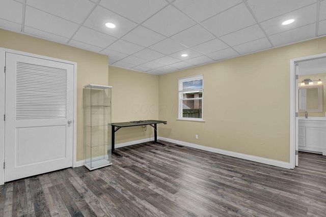 61 Rosebud Avenue, Newark, OH 43055