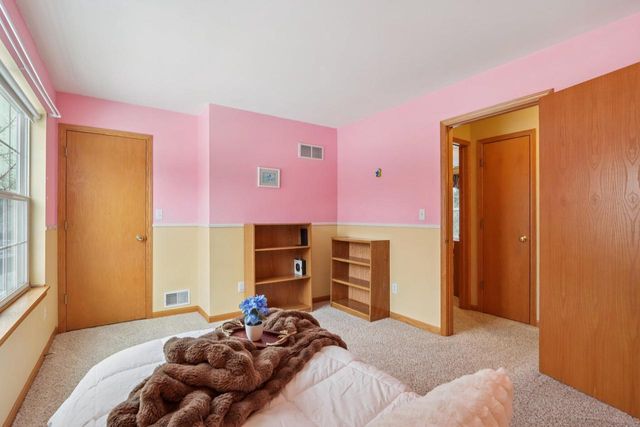 W142N9935 Amber DRIVE, Germantown, WI 53022