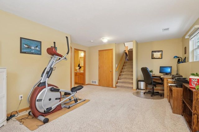 W142N9935 Amber DRIVE, Germantown, WI 53022