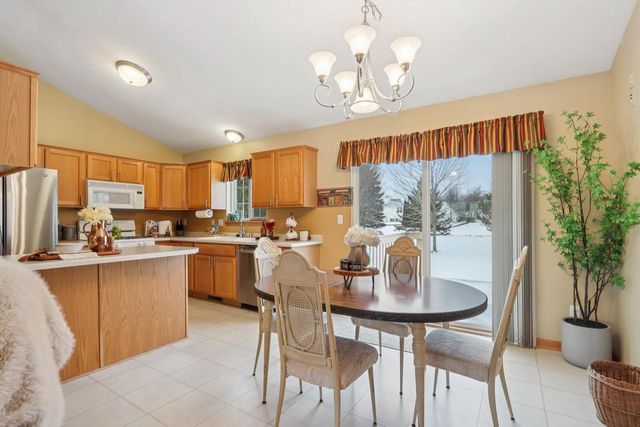 W142N9935 Amber DRIVE, Germantown, WI 53022