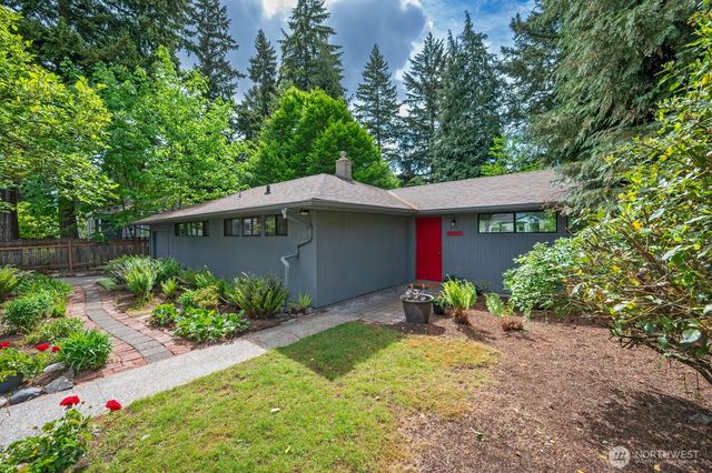 1529 NE 107th Street, Seattle, WA 98125