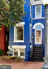 1227 LINDEN PL NE, Washington, DC 20002