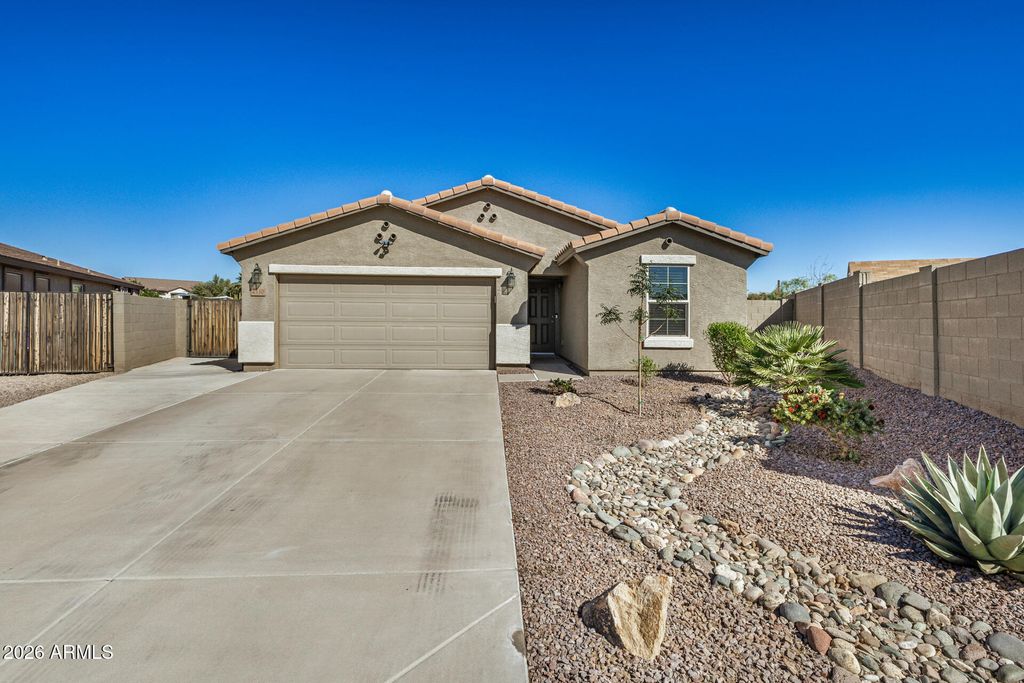 4530 E LONGHORN Street, San Tan Valley, AZ 85140 — exterior