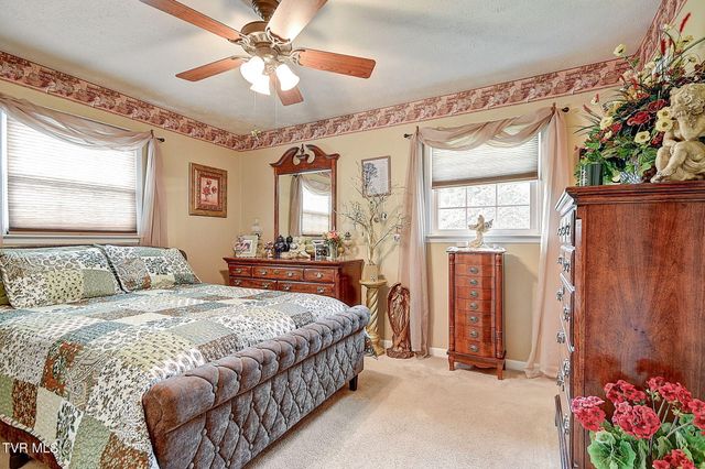 3900 Thornton Drive, Kingsport, TN 37664