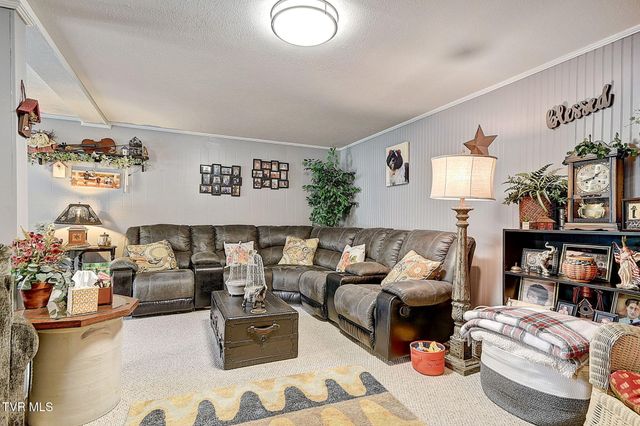 3900 Thornton Drive, Kingsport, TN 37664