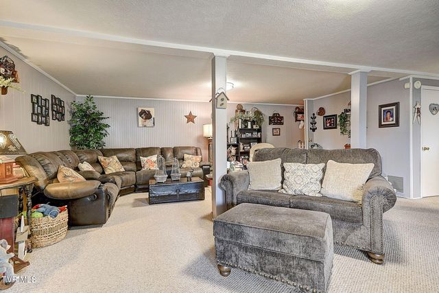 3900 Thornton Drive, Kingsport, TN 37664