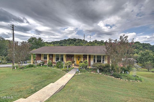 3900 Thornton Drive, Kingsport, TN 37664