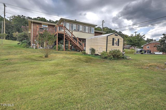 3900 Thornton Drive, Kingsport, TN 37664