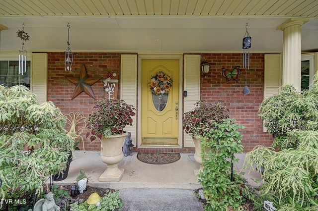 3900 Thornton Drive, Kingsport, TN 37664