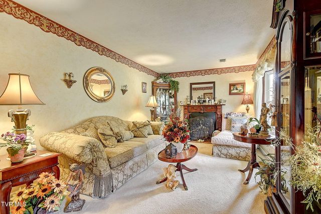 3900 Thornton Drive, Kingsport, TN 37664