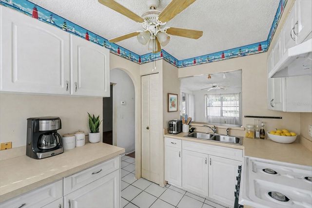 1522 MISSION HILLS BOULEVARD, Clearwater, FL 33759