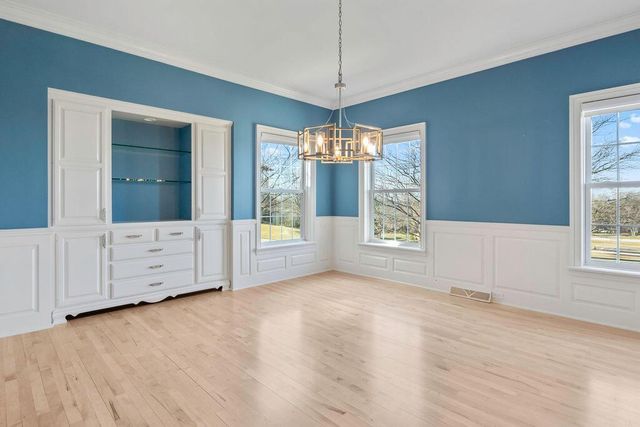 W235S4478 Amber COURT, Waukesha, WI 53189