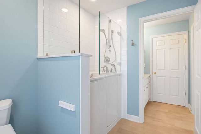 W235S4478 Amber COURT, Waukesha, WI 53189