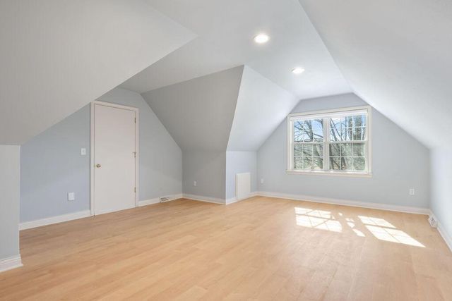 W235S4478 Amber COURT, Waukesha, WI 53189