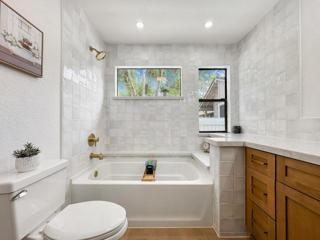 6942 Pera Dr, Rancho Murieta, CA 95683