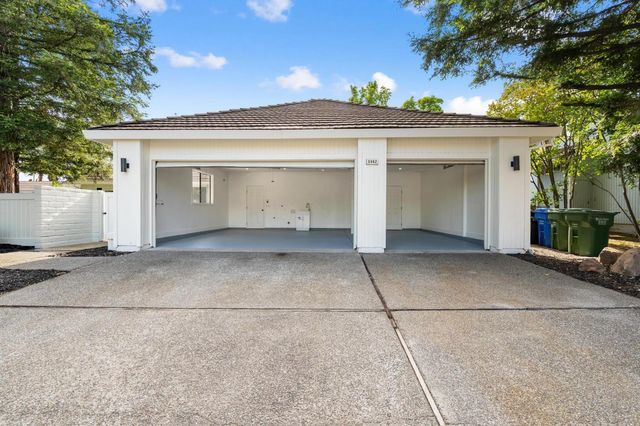 6942 Pera Dr, Rancho Murieta, CA 95683