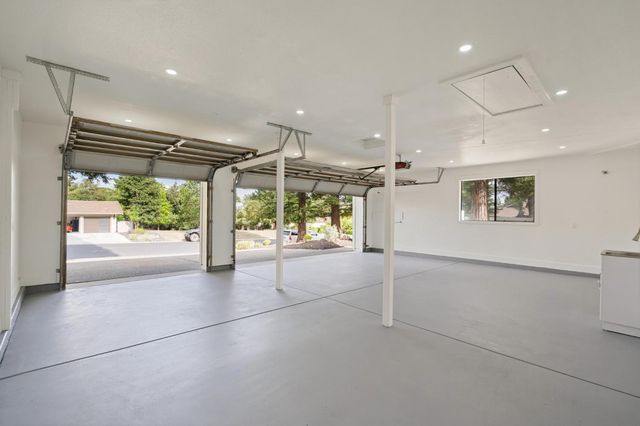 6942 Pera Dr, Rancho Murieta, CA 95683