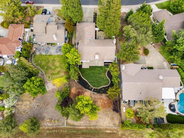 6942 Pera Dr, Rancho Murieta, CA 95683